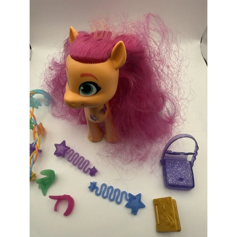 My Little Pony. New Generation Sunny Star Scout With 9 Accessories.